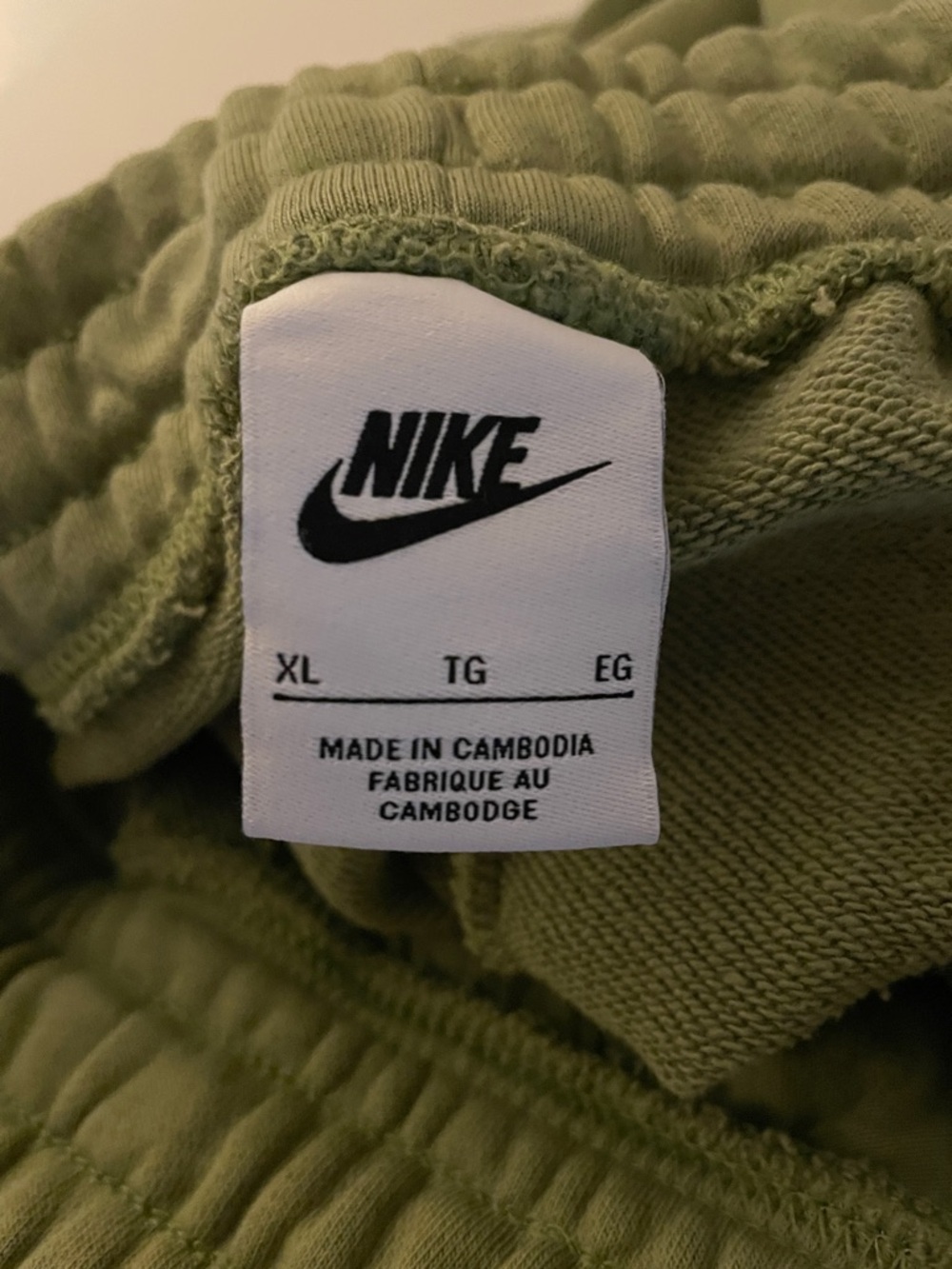 Nike Light Olive Green Cropped Hoodie and pants set with White Swoosh Girls XL - Picture 3 of 3